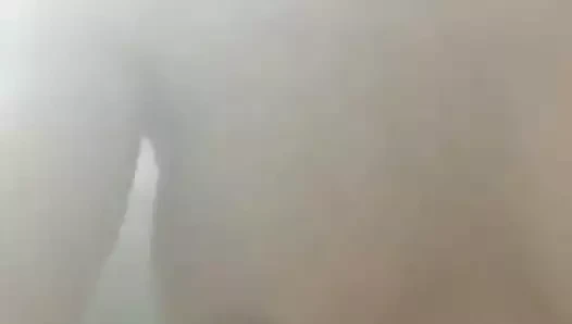 çinli olgun içinde bir buharlı duş