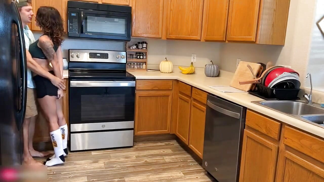 I'm Always Down to Fuck- Interrupt Me with That Dick While I'm Cleaning