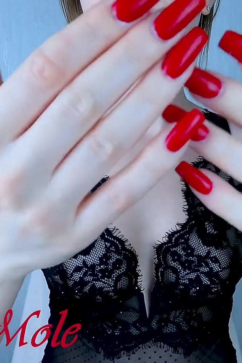 I show beautiful hands and smear with cream. I do hand massage.