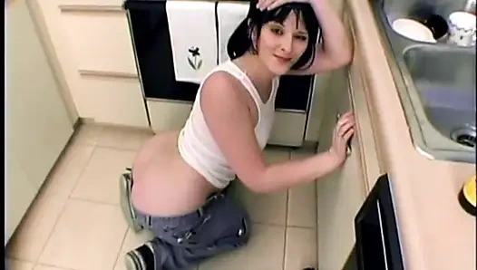 Sexy plumber swallows hot big ass vintage