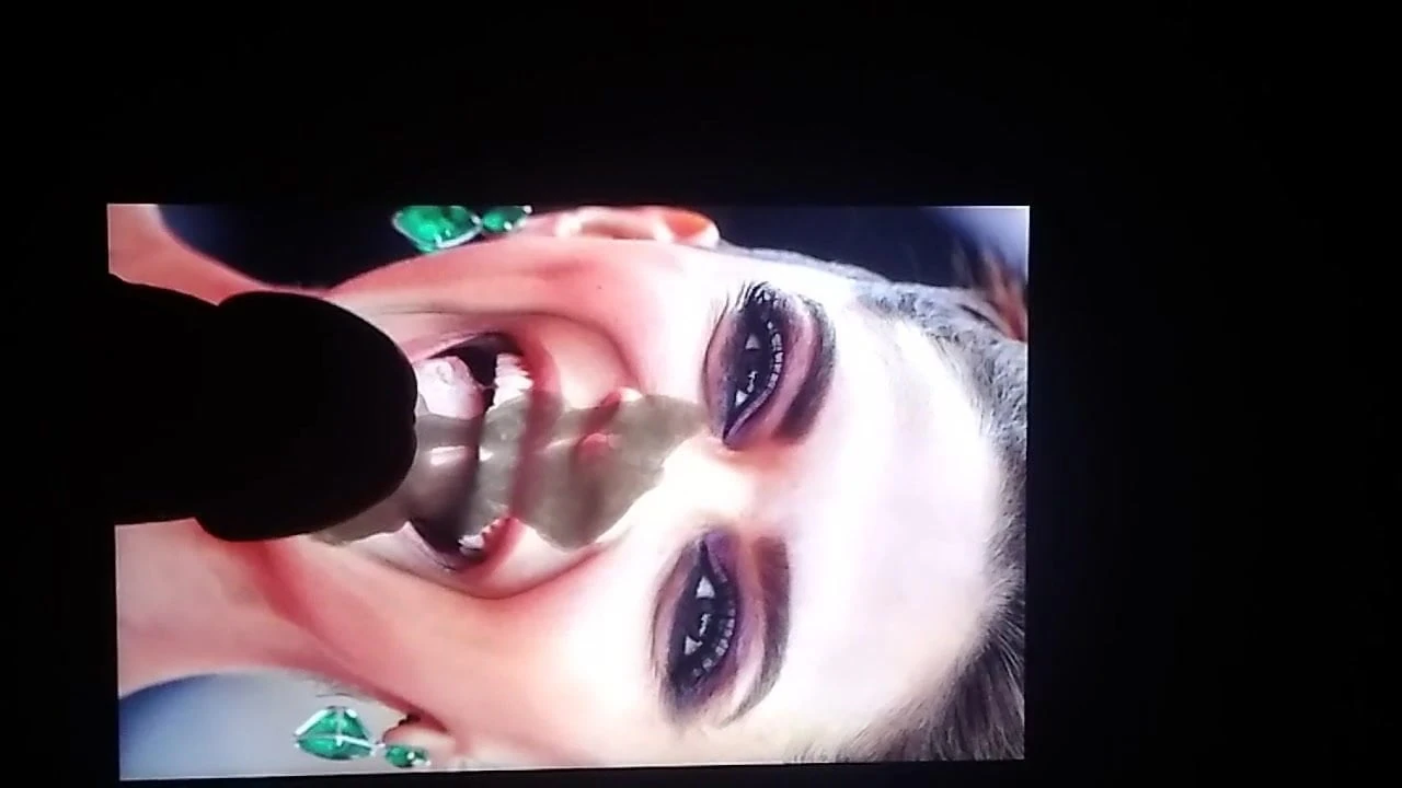Deepika cum tribute