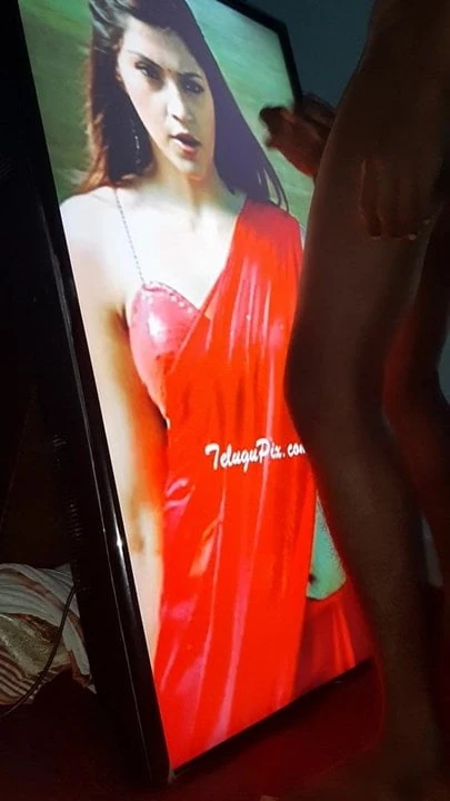 Mahreen cum tribute
