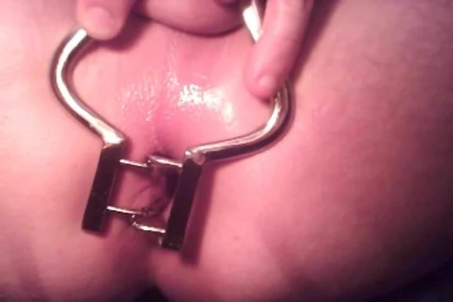 Buttplay with Spreader and Inflatable