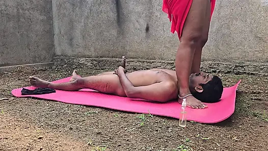 Hintli sari yarak temizliyor orta yaşlı seksi kadın 69 patronu büyük yarakla sert sikişiyor