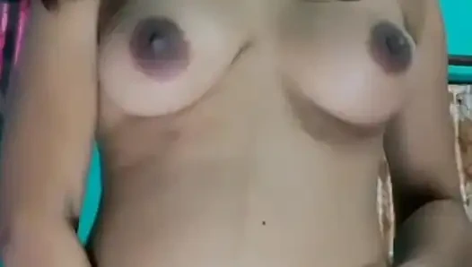 Pakistani Sister in law Ne Clothes Open Karke Mastrubated kiya first time