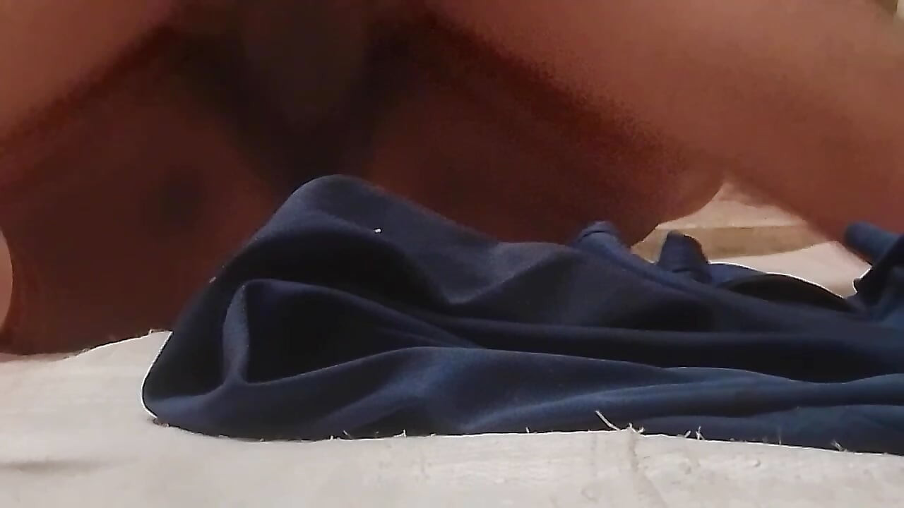 Desi Bhabhi ko lita ke chodne ka maza liya