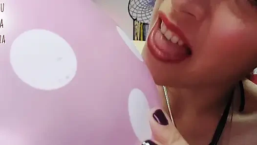 Shyyfxx götüyle balon okşuyor ve patlatıyor!