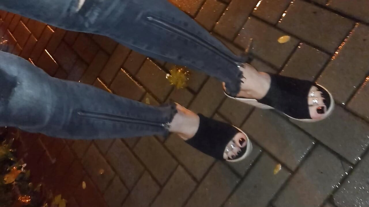 crossdressing in public