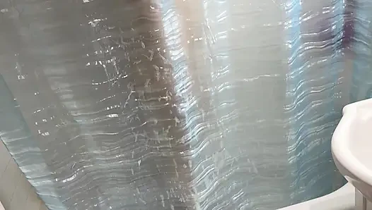 Step sister shower time. Her juicy ass makes me horney