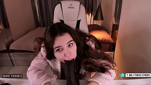 Pelacur semok Lil_Stephanie suka nyepong kontol hitam besar