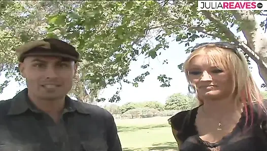 Büyük memeli bebek canavar bir yarakla sert sikişten sonra döl yiyor