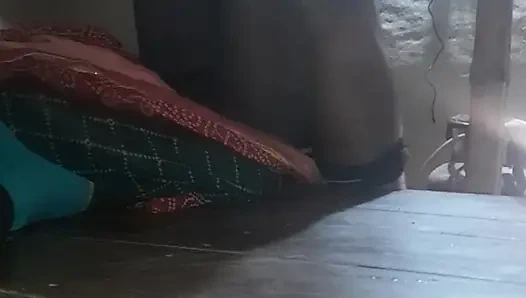 Hintli baldızın seksi