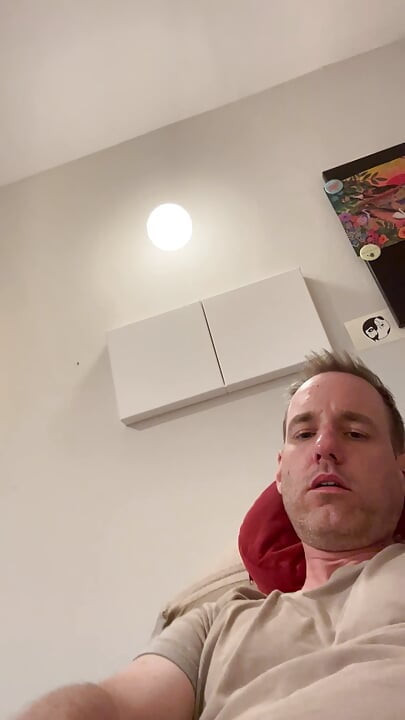 Tom Quinn shoots a juicy load again