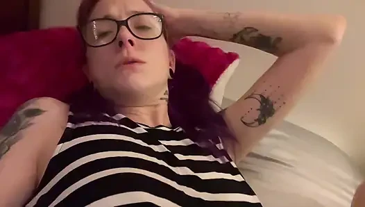 Cheerleader Farts for Position