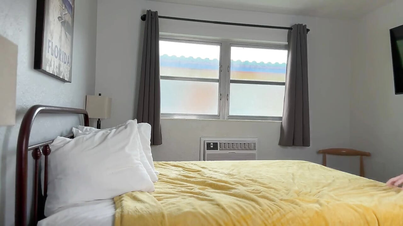 Winter Flynn เย็ดขณะพักร้อน