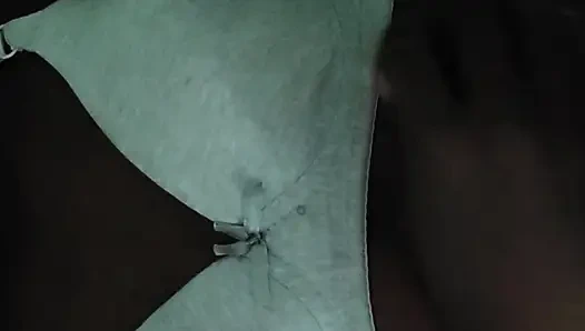 Winzige teenie-titten