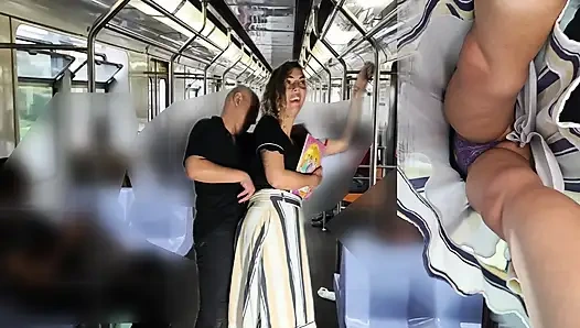 Trenle seyahat etmek giderek zorlaştı.