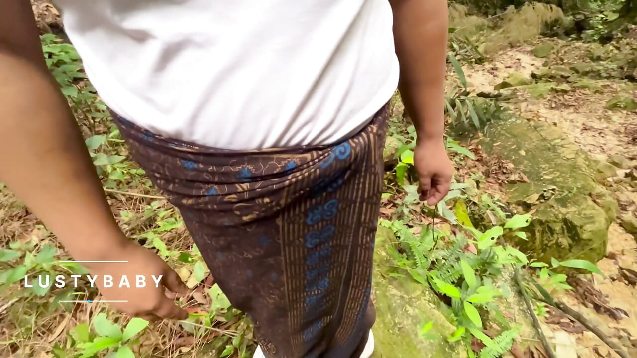 Jungle ma nangai dekhyo malai ani sex garyo ma saga