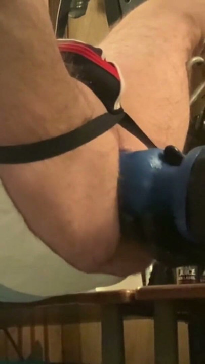 ToppedToys GapeKeepers and Spike along with an amazing fucking and fisting from Fire281 | Clip 1