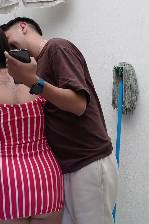 Colombian Maid with Great Attributes Pleases the Horny Boss Before Leaving for Work