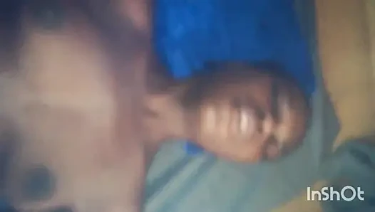 Ejakulation am bauch, nasse vagina,