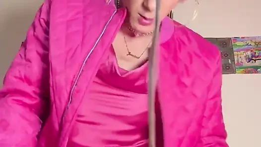 Jess Dildoya biniyor
