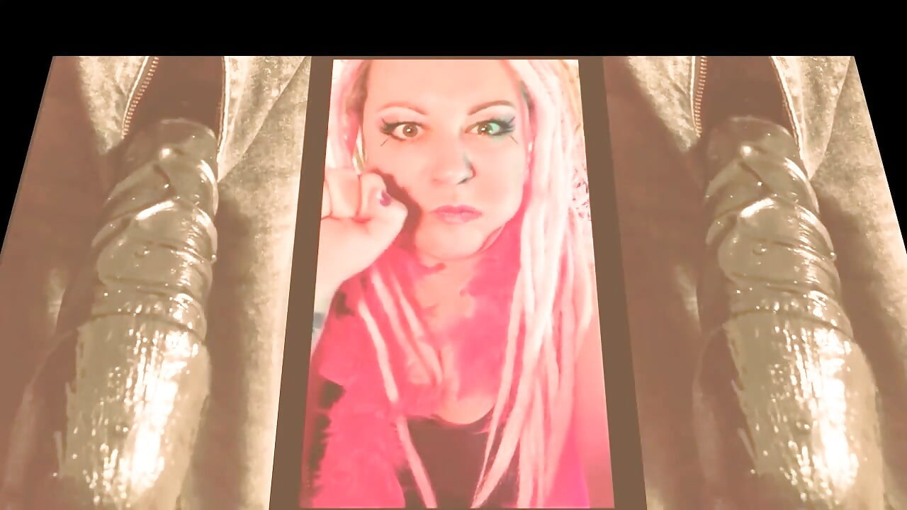 La linda travesti quiere verte chupar tu primera bbc y amordazarla