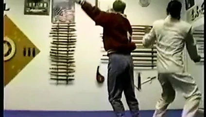 Voviamly kenpokarate sesli kız