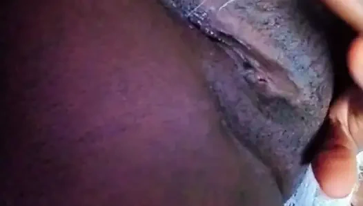 Ateşli brunet Afrikalı kız