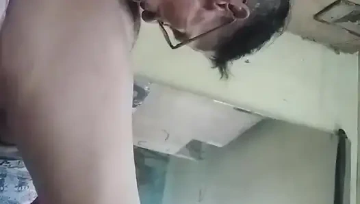 Di surga lagi-lagi suka makan memeknya yang basah