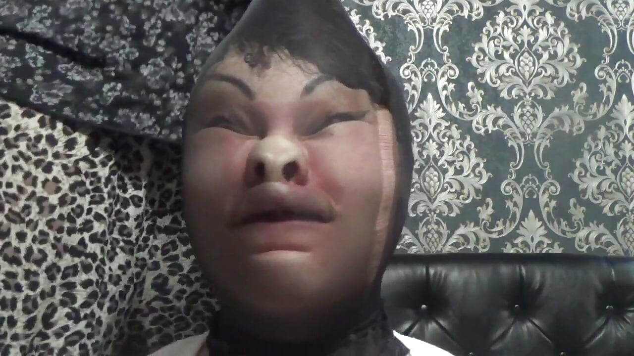 코 핑거링, 얼굴 엉망, 바보 같은 얼굴, 머리에 스타킹, 입술 페티쉬! 케이트에게!