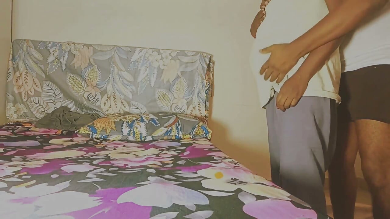 Làng Veena Bhabhi làm tình với bạn trai