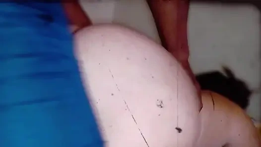 Genç lil cüce ve yetişkin lil cüce kombinasyonu