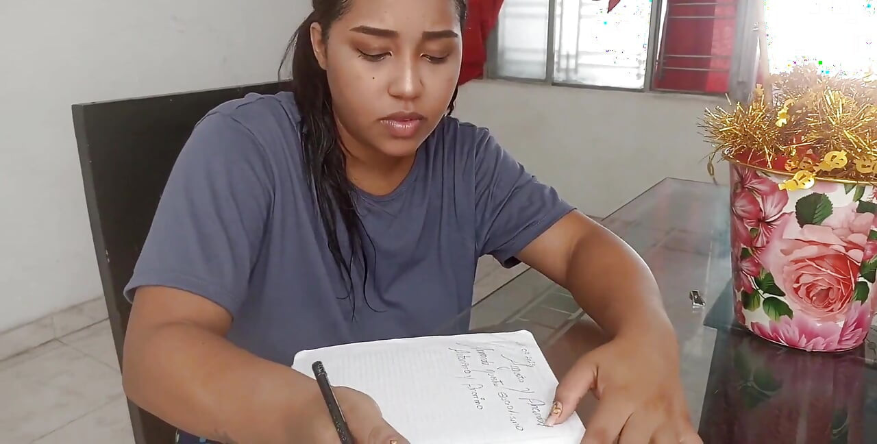 Nalgona Needs a Cock in Her Tight Ass