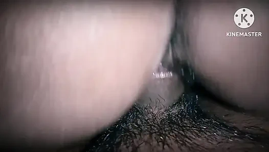 Üvey kız kardeş ve üvey erkek kardeş Haryana Desi ilk kez anal video çekiyor