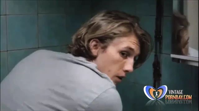 Meeting with My New Milf Neighboor vintagepornbay.com