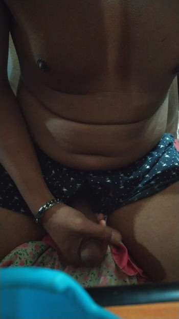 Masturbating until it is ejaculated..