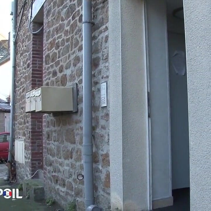 Mature Cougar Banged by a 20 Years Youngster