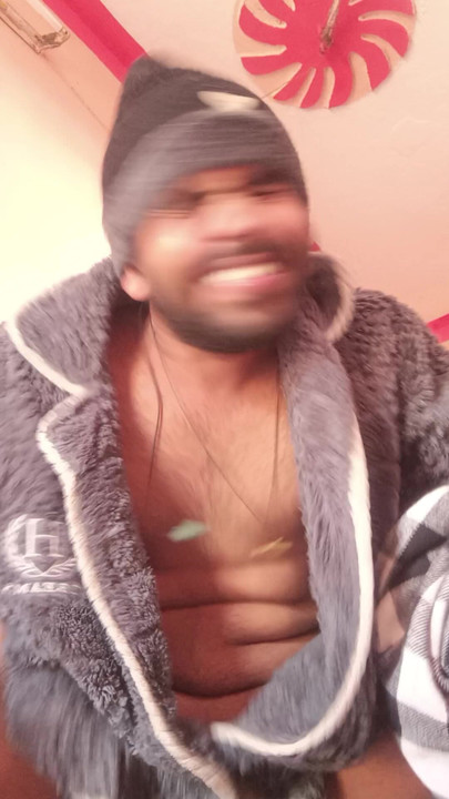 HORNY Indian boy Ismaatdeva was masterbating herself at very sexy way nude.