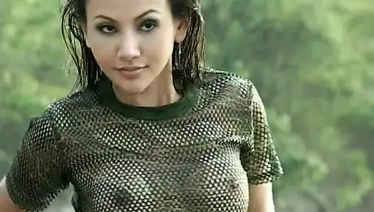 Dua gadis menggemaskan sensualitas di luar ruangan