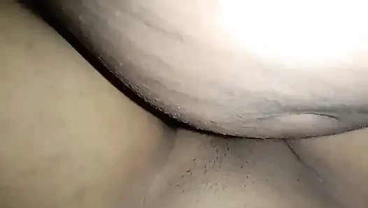 Deshi jungfräuliches mädchen nimmt erstmals porno mit großem schwanz