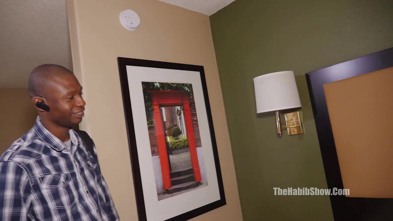 完整视频. Lizzy被Gutta和Mutambo性交