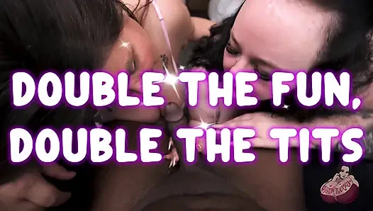 Cewek sange ini lagi asik ngentot dua kontol sampai toket besarnya menganga dua kali