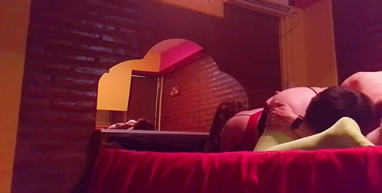 I Suck Her Ass and Pussy in a Cheap Motel