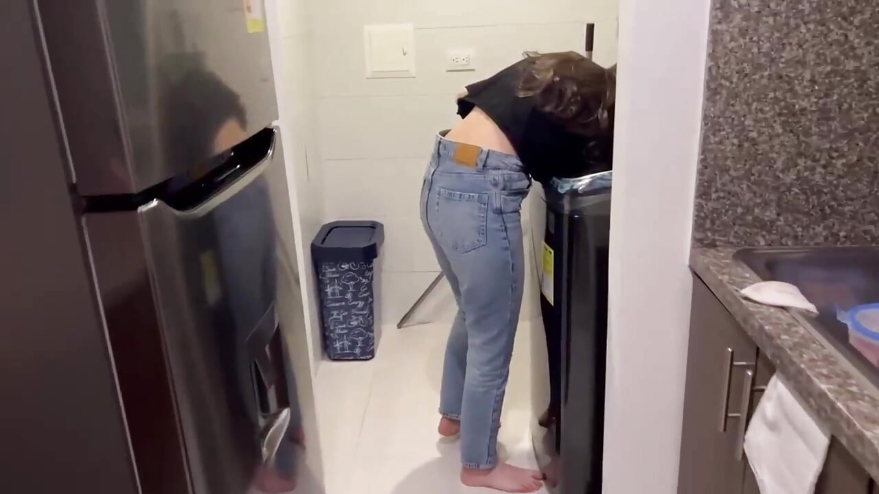 Me dedeo con la lesbiana de la universidad