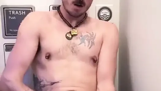 Eve dönüş uçağımda biraz zaman geçirmek zorunda kaldım!