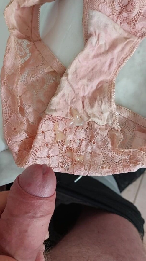 2nd load over used knickers