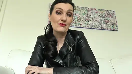 Sniff Slave Geraldine's Panties and Masturbate! Lady Victoria Valente