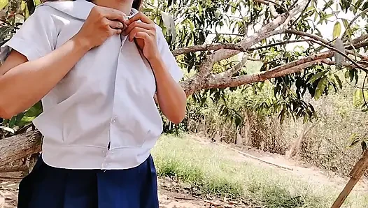 18 YEAR STUDENT MEET THE JANITOR AT THE FARM