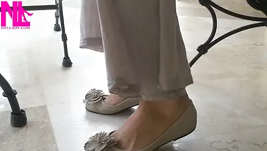 Ballettwohnungen, Schuhspiel barfuß